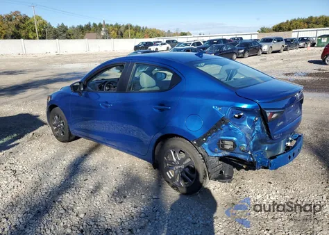 2020 Toyota Yaris Xle z USA, uszkodzony, nr VIN 3MYDLBYV1LY700030